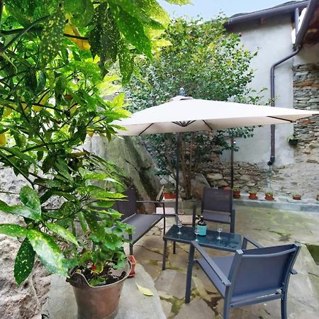 Appartamento Sotto Il Forte Di Bard Exterior foto